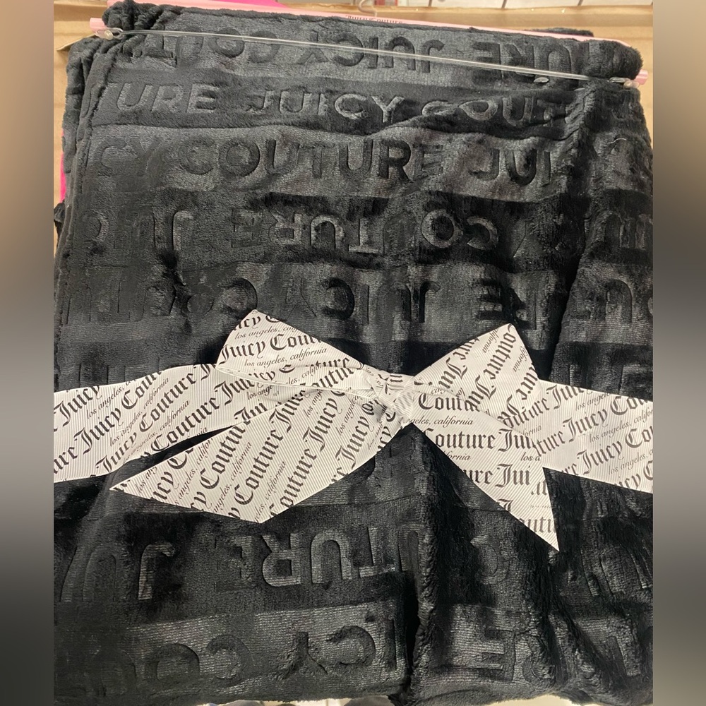 Juicy Couture JUICY Logo Plush Embossed Full/ Queen Blanket